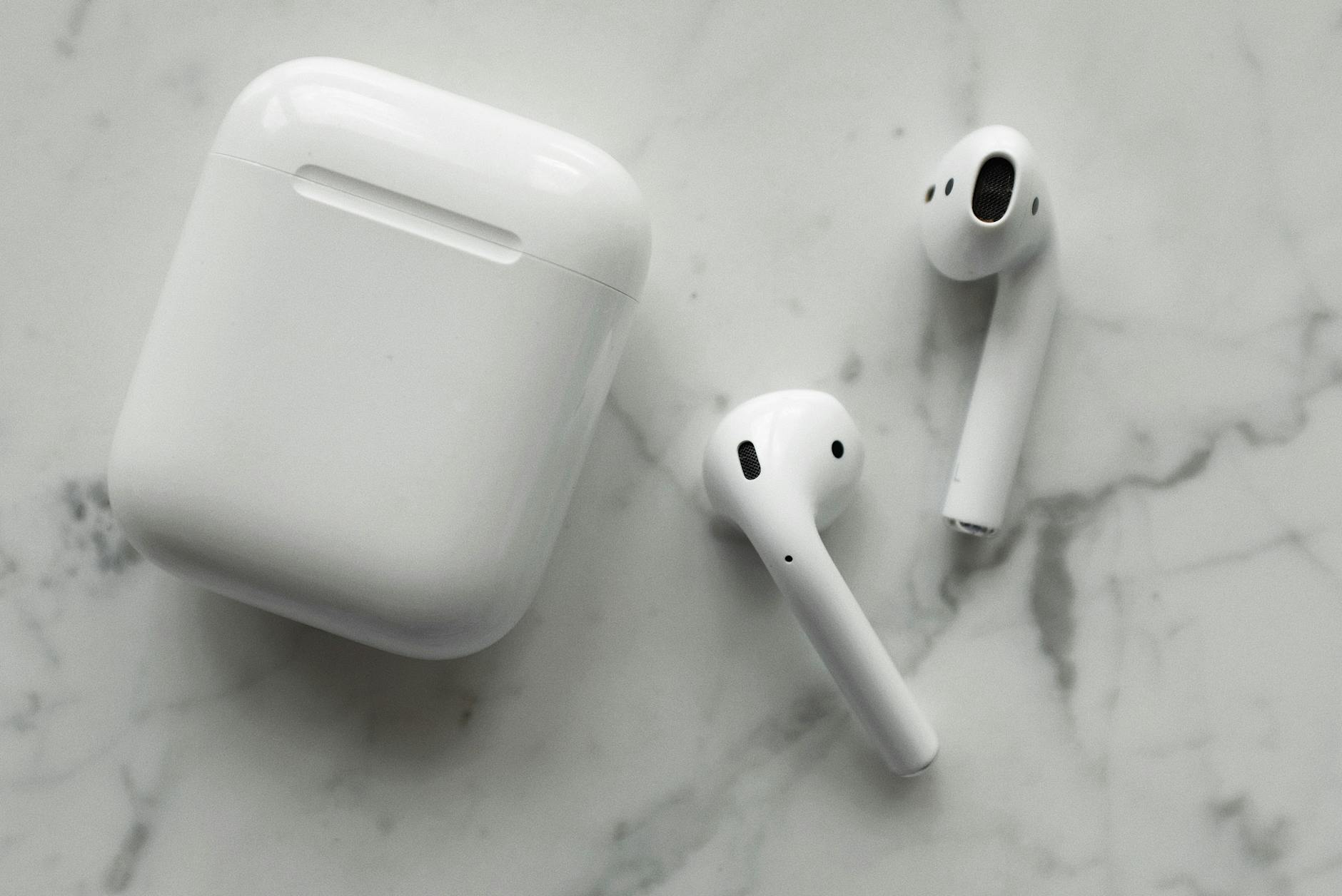 AirPods Pro 3 評測 2026：心率監測 + 雙重降噪值唔值 HK$1,849？
