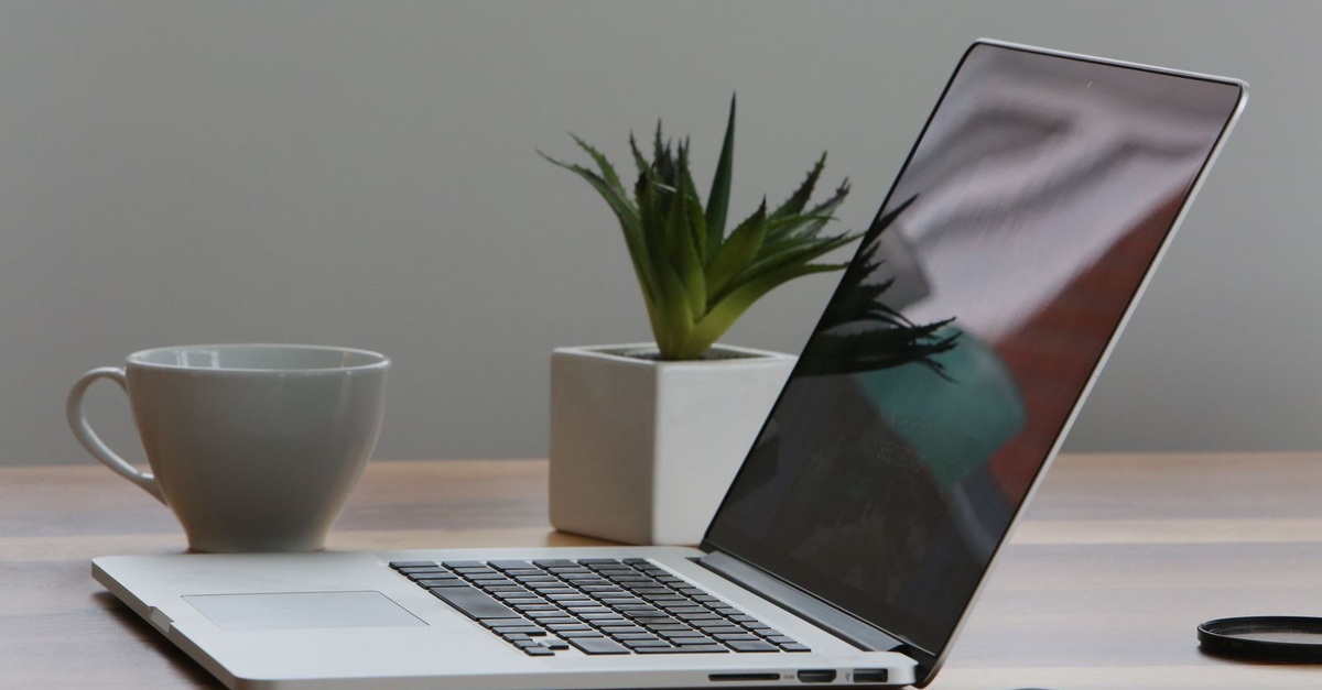 MacBook Pro PROLED XDR 觸控香港 2026：HK$22,999 起、11 月 6 日發售
